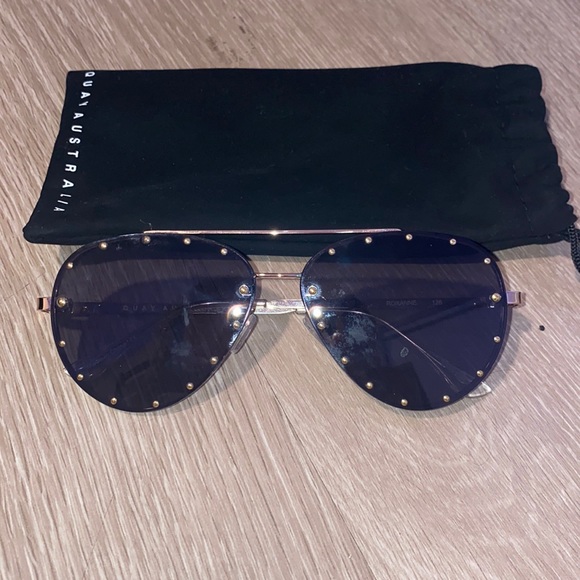 Quay Australia Accessories - quay roxanne glasses